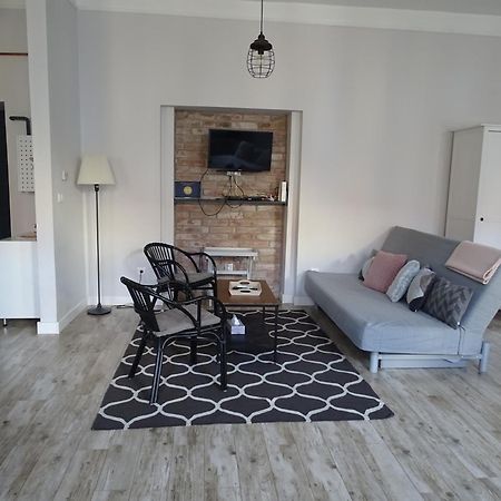 Ovaros Apartman Veszprem Luaran gambar