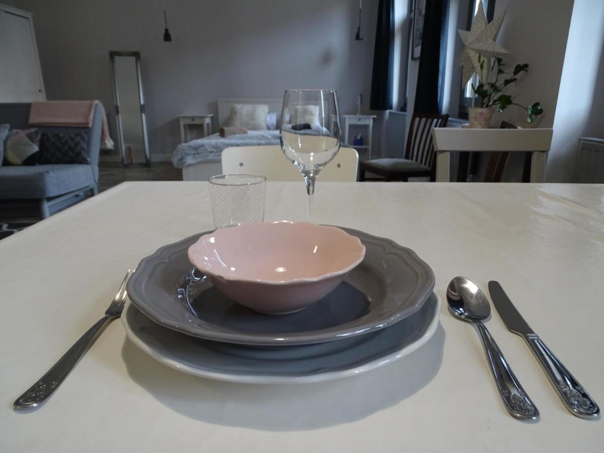 Ovaros Apartman Veszprem Luaran gambar