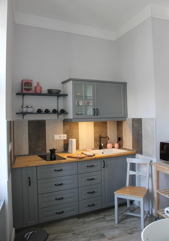 Ovaros Apartman Veszprem Luaran gambar