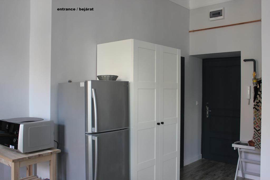 Ovaros Apartman Veszprem Luaran gambar